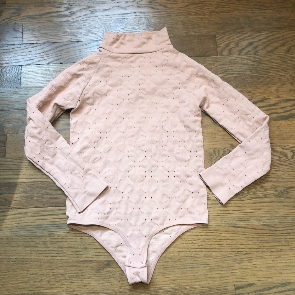 NWOT Free People Mauve Bodysuit XS/S Eyelit